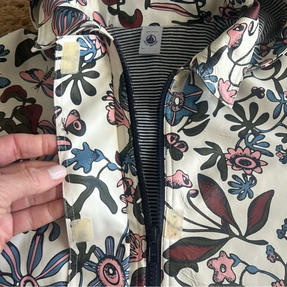 Petit Bateau Flower Print Raincoat Jacket - Picture 6 of 12